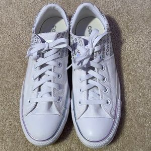 Women's white Converse Chuck Taylor All Star